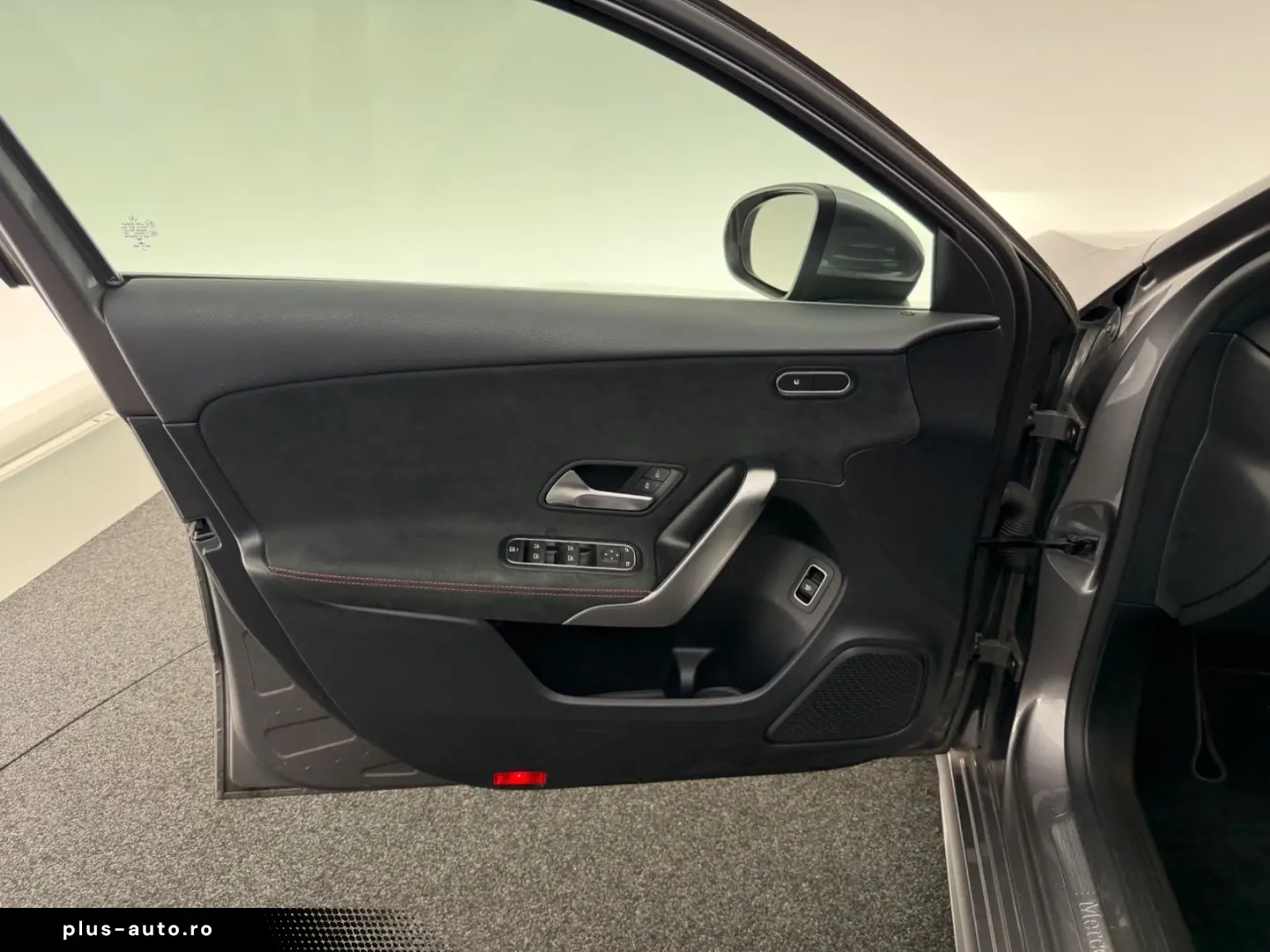 MERCEDES-BENZ A 200 Limo. AMG LINE LED-AMBIENTE-APP-MBUX-SHZ