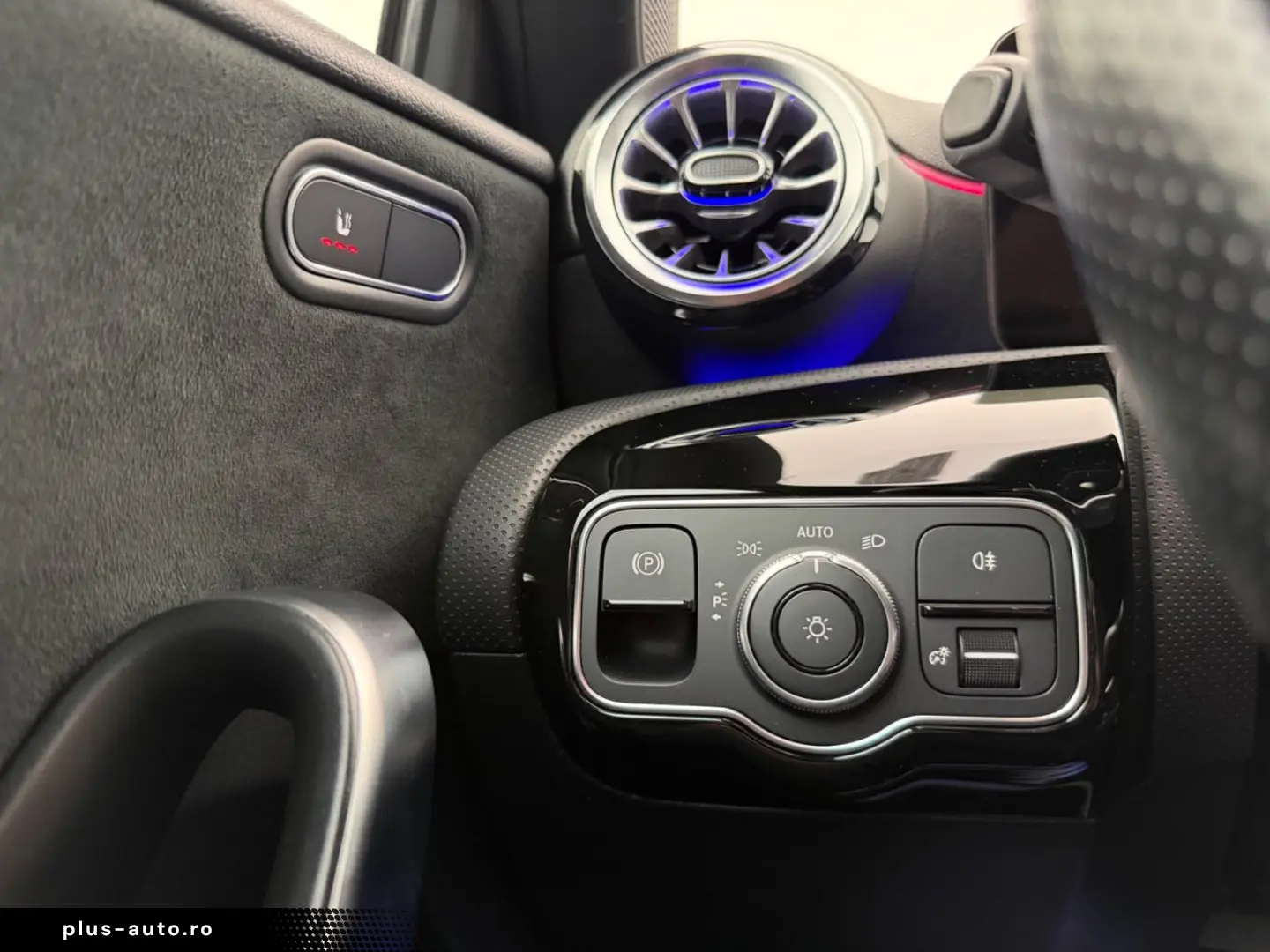 MERCEDES-BENZ A 200 Limo. AMG LINE LED-AMBIENTE-APP-MBUX-SHZ