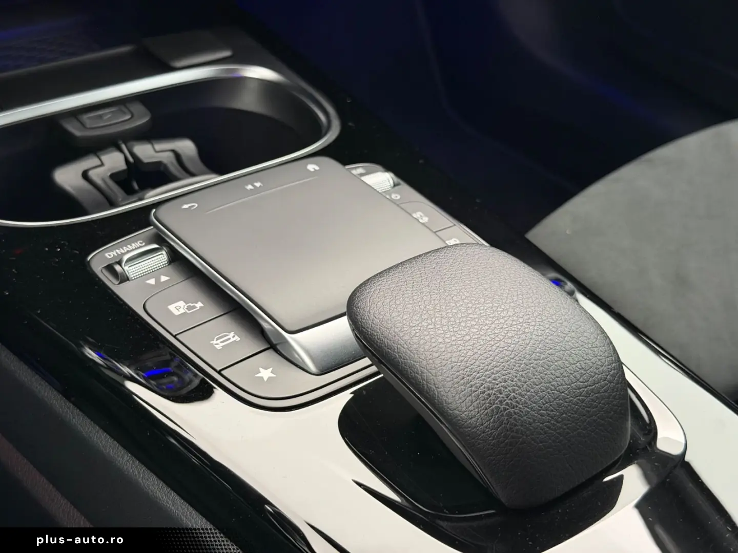 MERCEDES-BENZ A 200 Limo. AMG LINE LED-AMBIENTE-APP-MBUX-SHZ