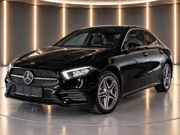 MERCEDES-BENZ A 250 e Limousine AMG-Line