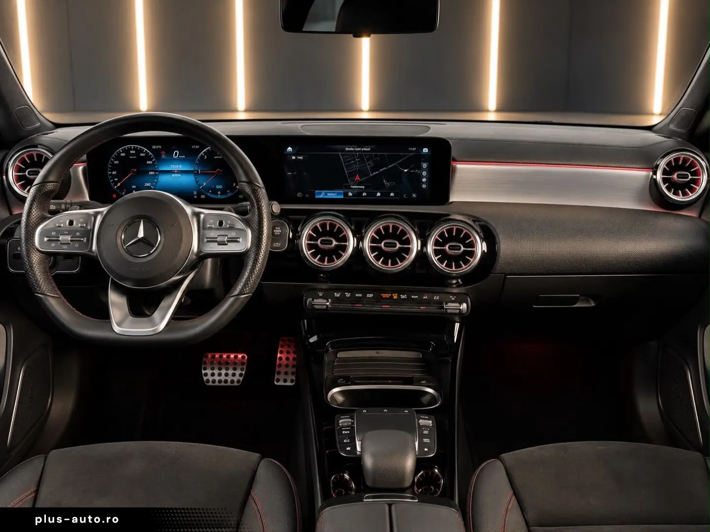 MERCEDES-BENZ A 250 e Limousine AMG-Line