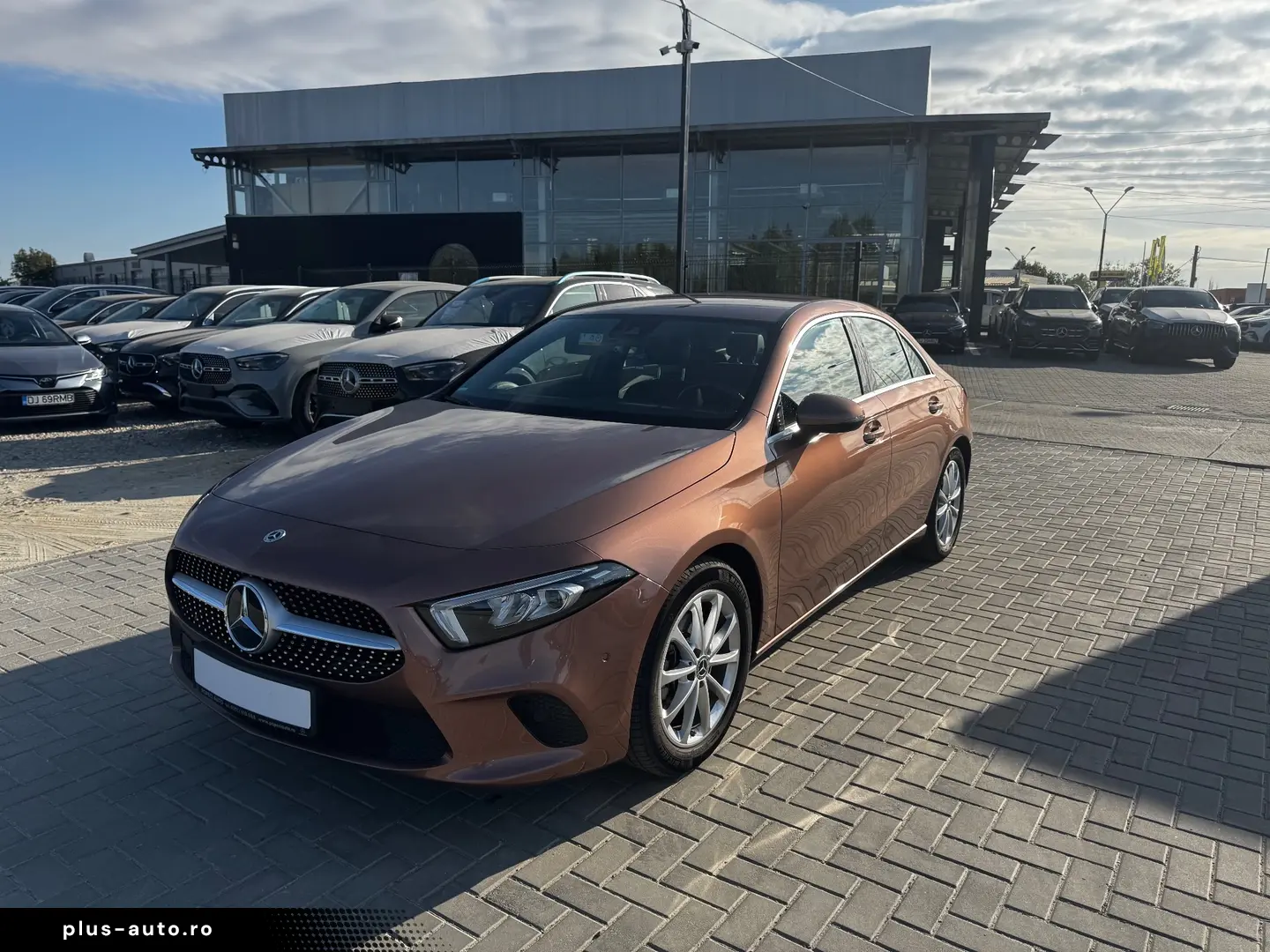 Mercedes-Benz A 180