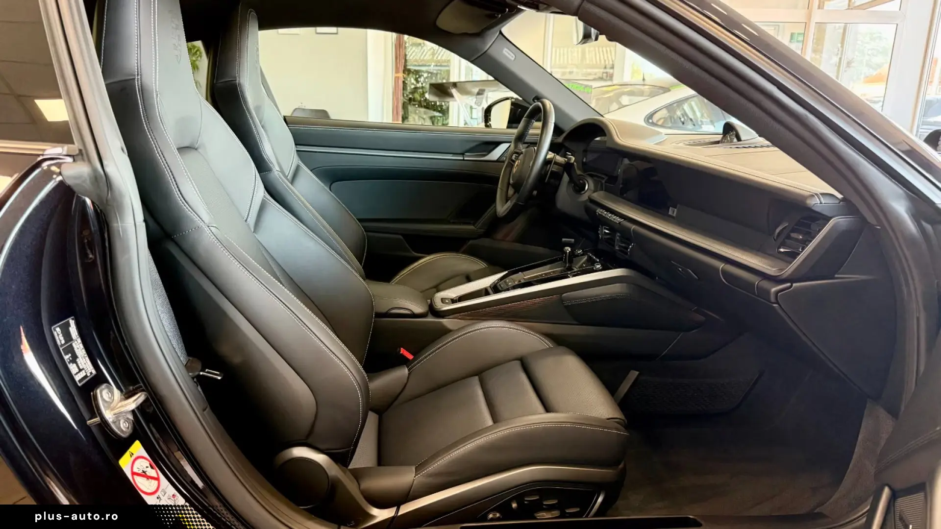 Porsche 911 992 Carrera LIFT Sportabgas InnoDrive BOSE