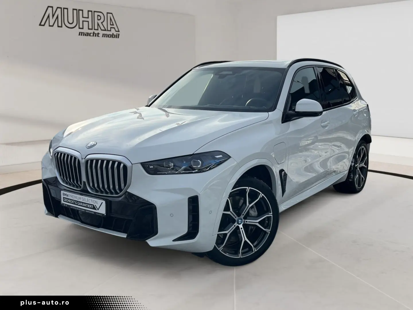 BMW X5 xDrive50e M Sport 21  AHK Pano Softclose H&K