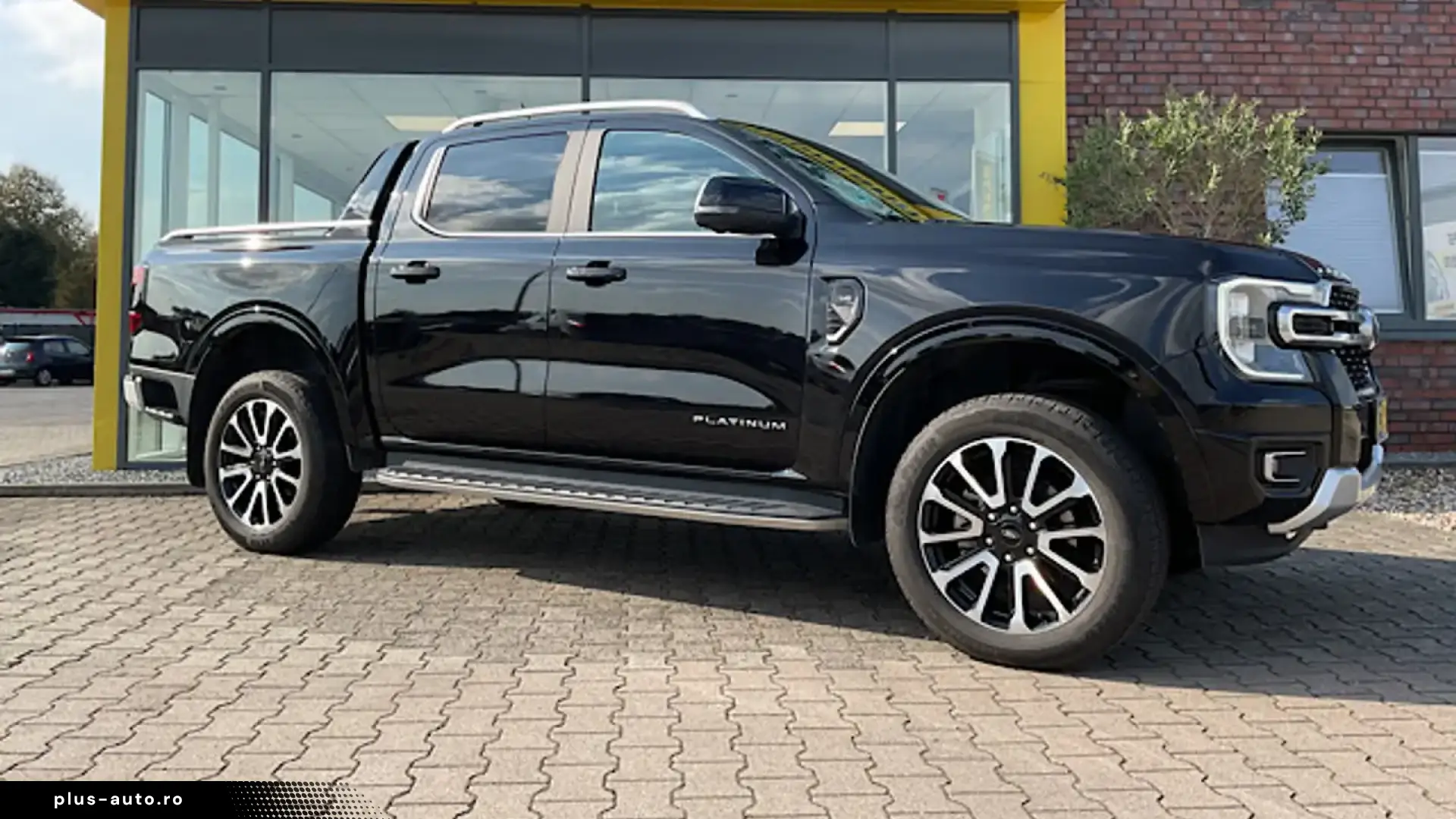 FORD RANGER PLATINUM MATRIX LED 360  TECHNOLOGY PACK