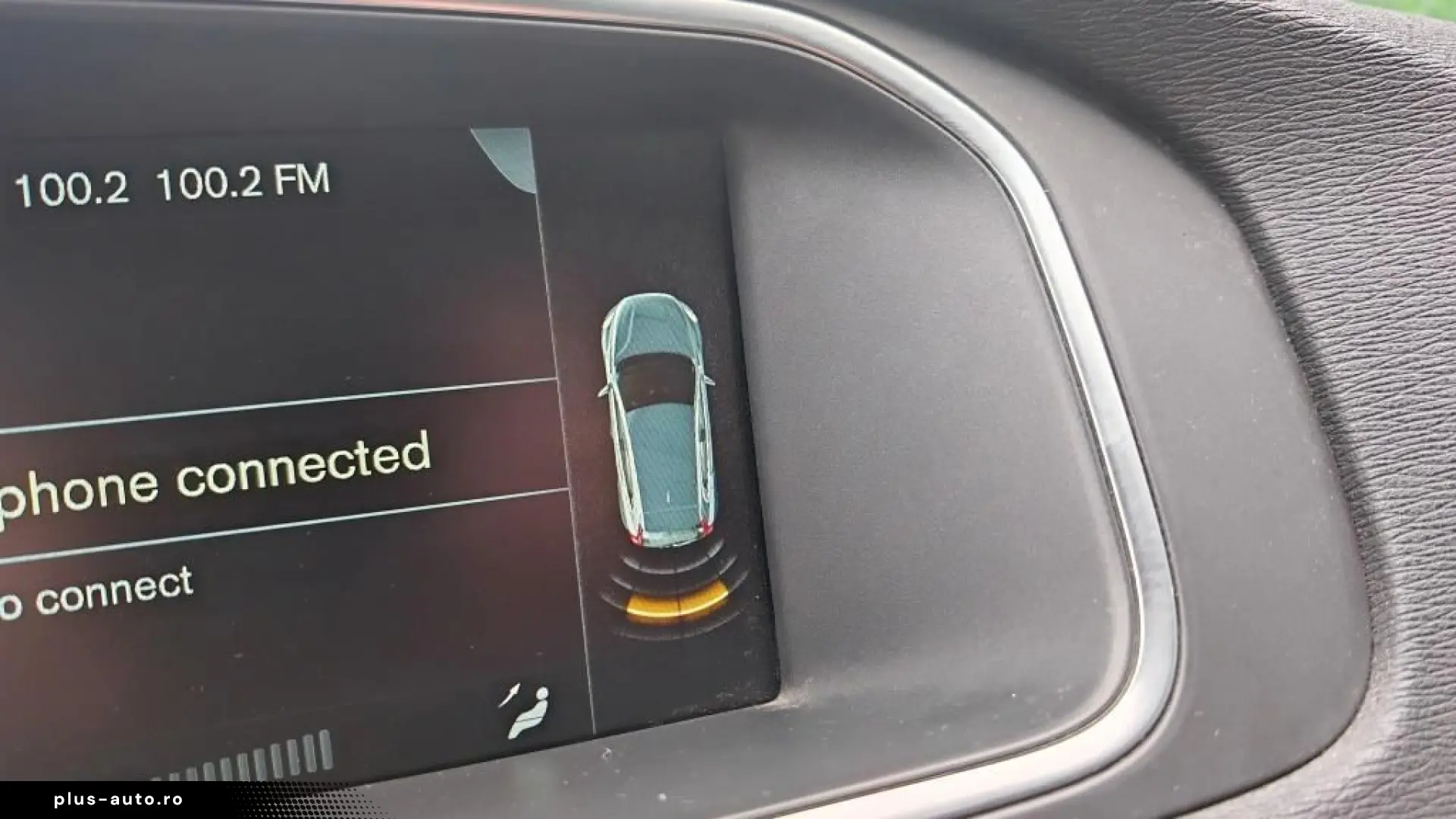 Volvo V40 Momentum Diesel 2015 - Rate   Credit   Garantie