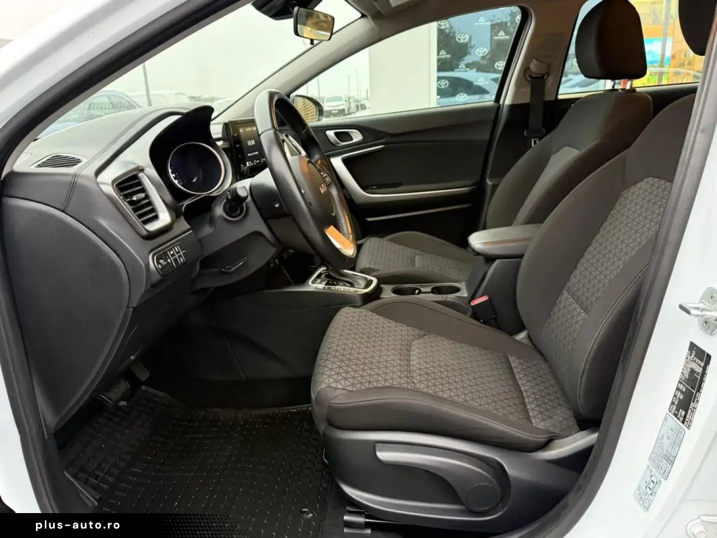 Kia Ceed Best  1.5 T-GDi 7DCT
