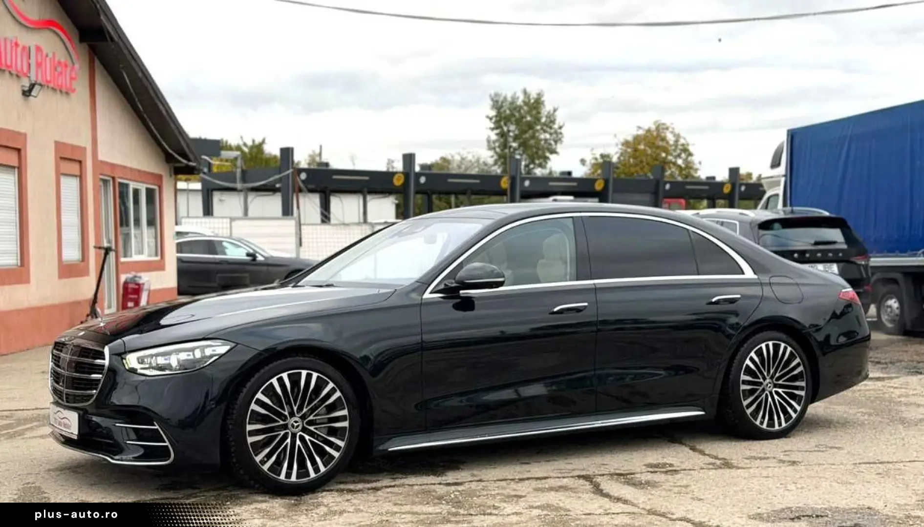 Mercedes-Benz S