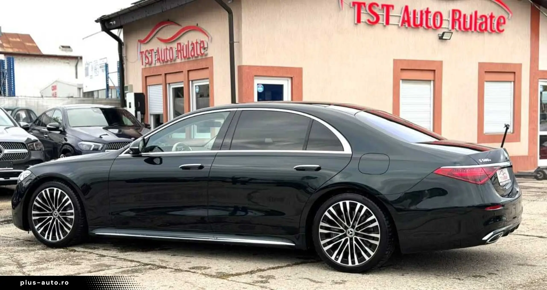 Mercedes-Benz S