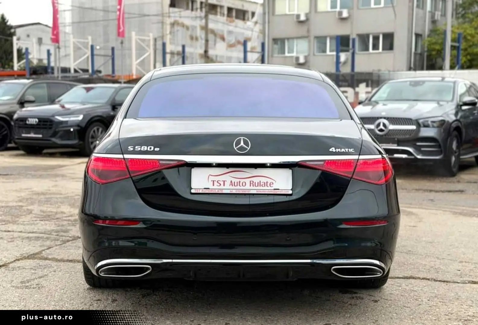 Mercedes-Benz S