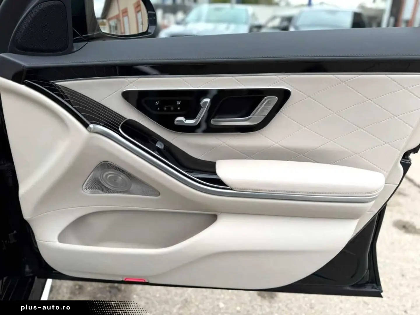 Mercedes-Benz S
