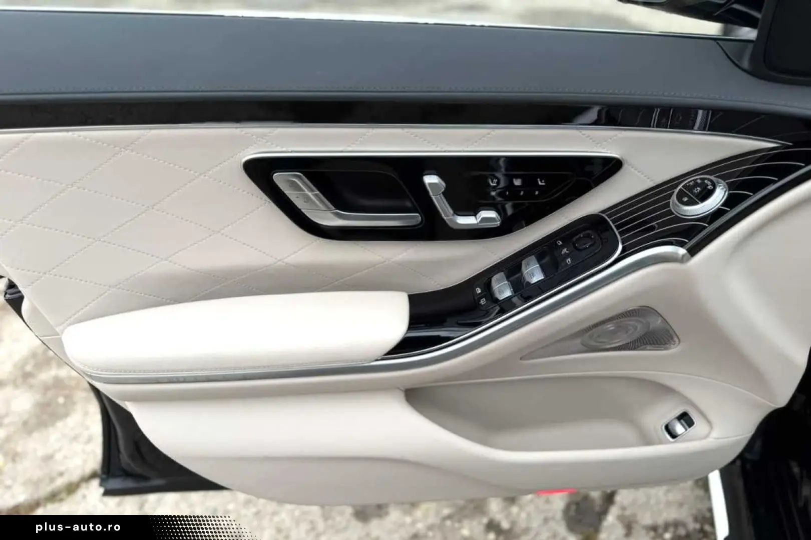 Mercedes-Benz S