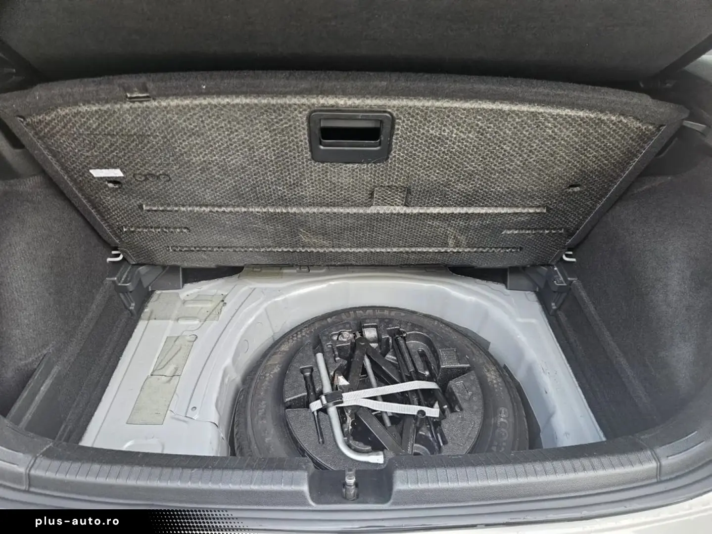 Volkswagen Polo 1.0 Life GT070 TSIM5F