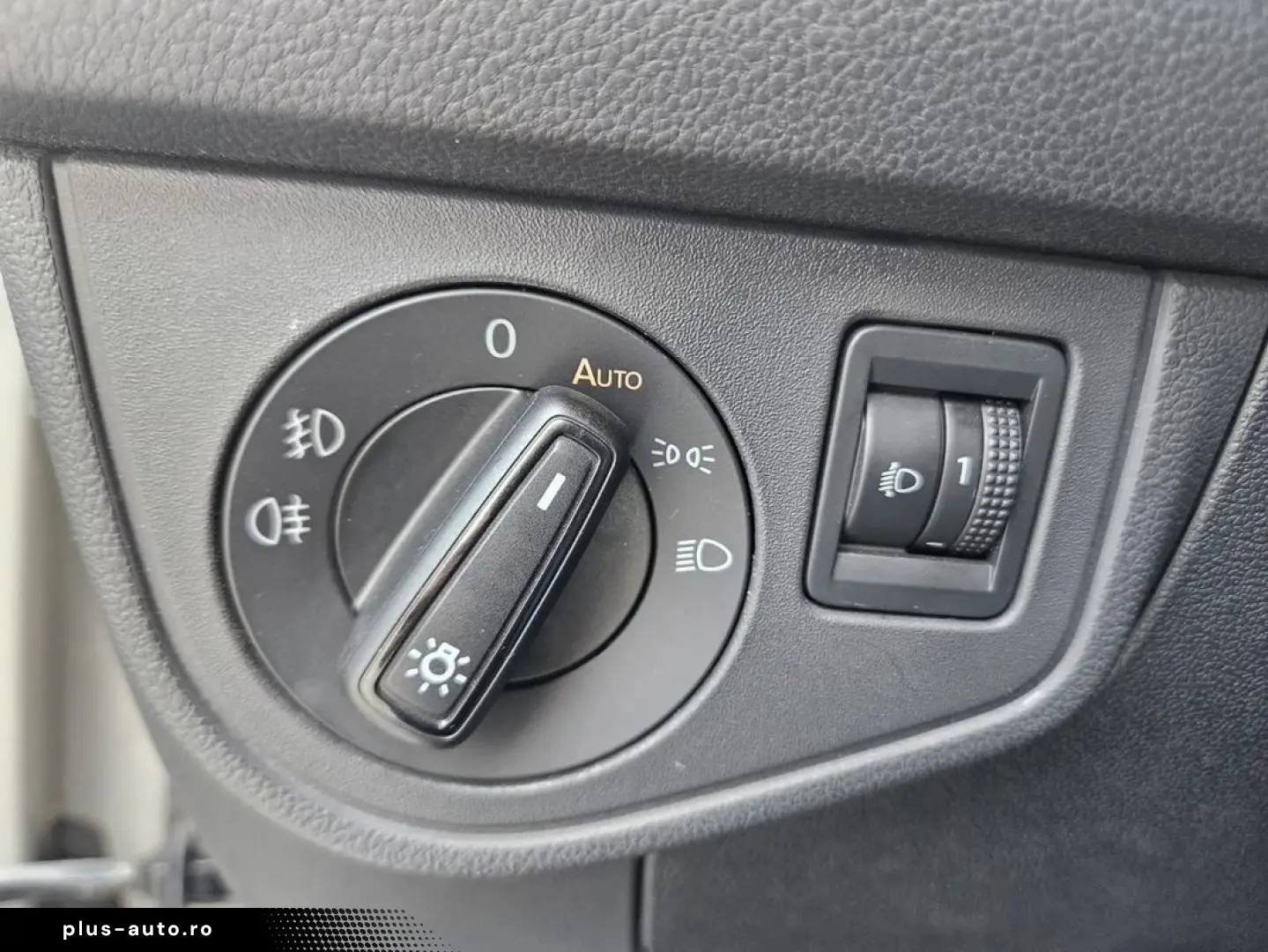 Volkswagen Polo 1.0 Life GT070 TSIM5F