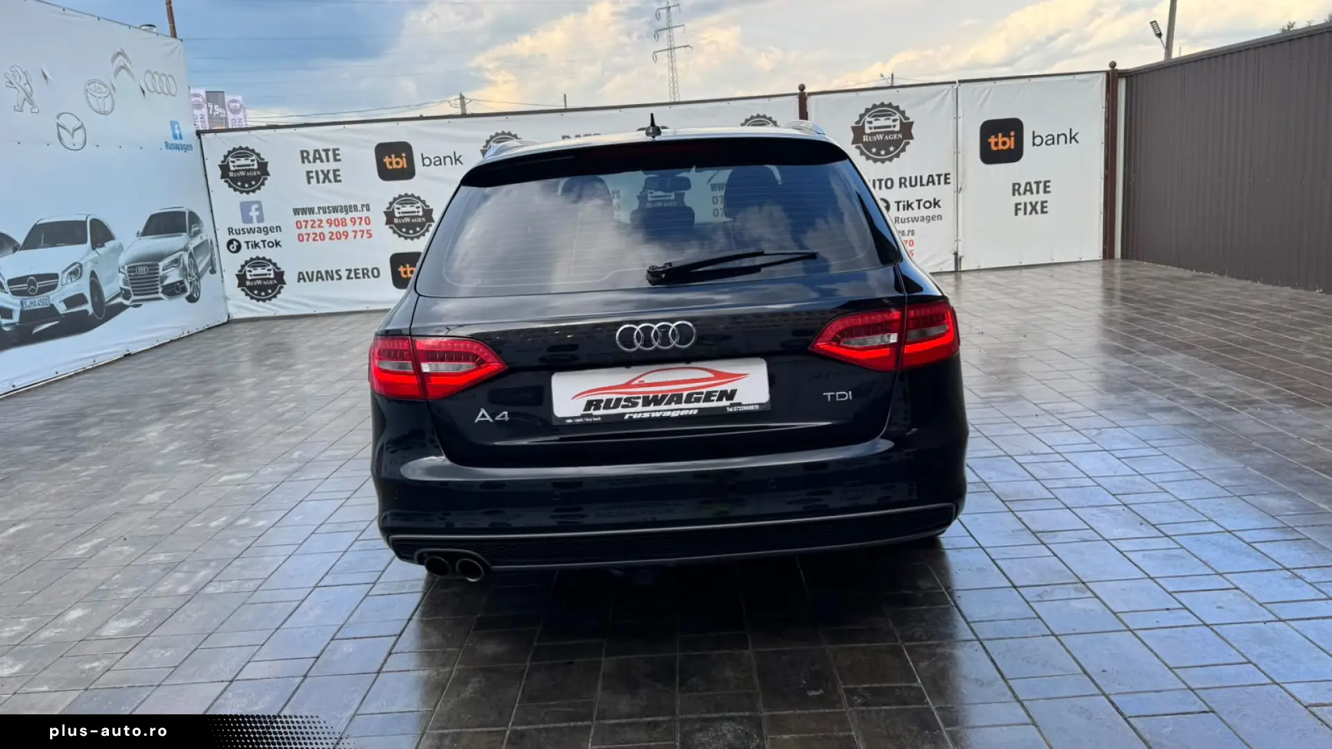 AUDI A4 2015