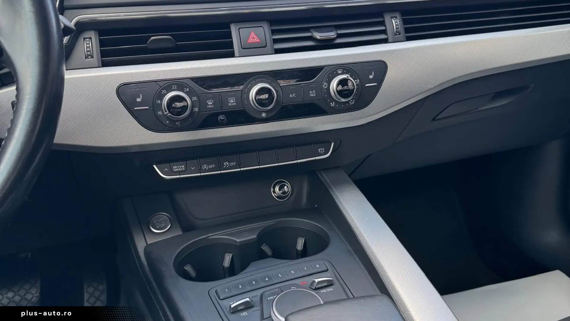 AUDI A4 2016