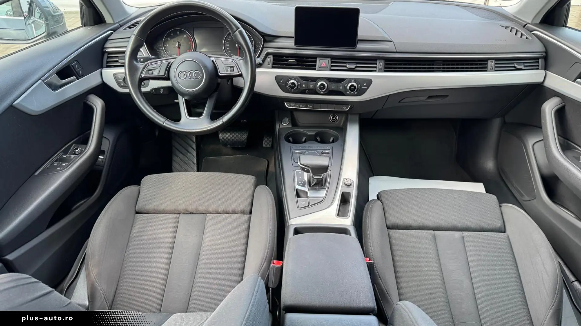 AUDI A4 2016