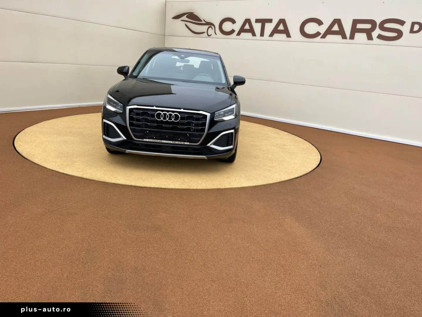 Audi Q2 35TFSI  150CP  LED  Cockpit  Distronic  Camera  CarP