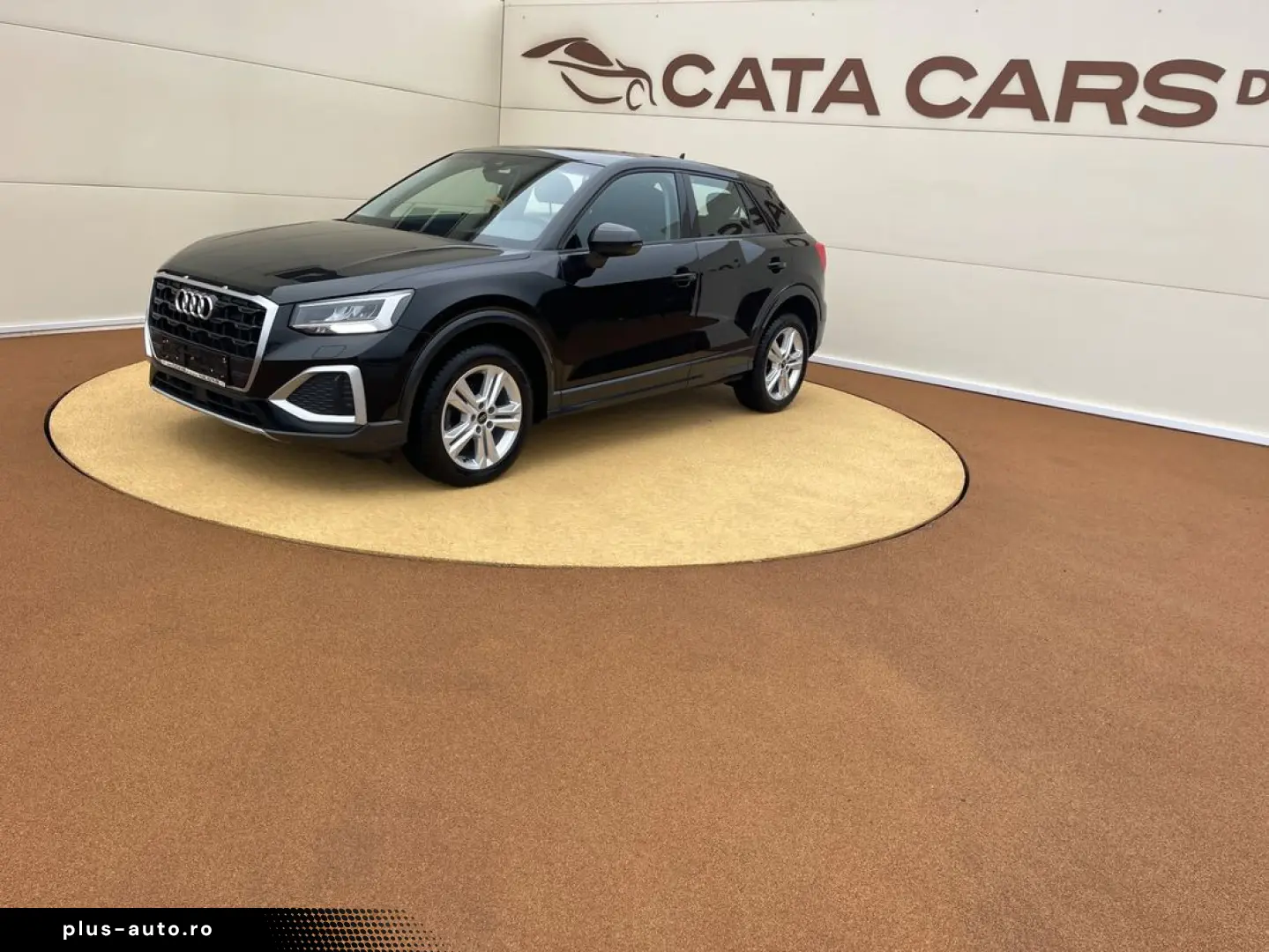 Audi Q2 35TFSI  150CP  LED  Cockpit  Distronic  Camera  CarP