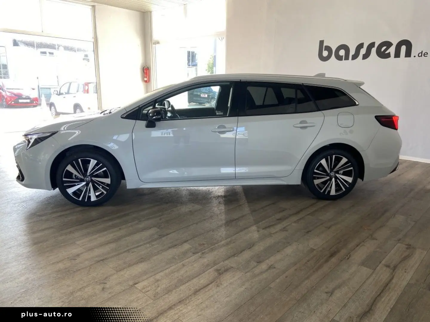 TOYOTA Corolla 2.0 Hybrid Touring Sports Teamplayer