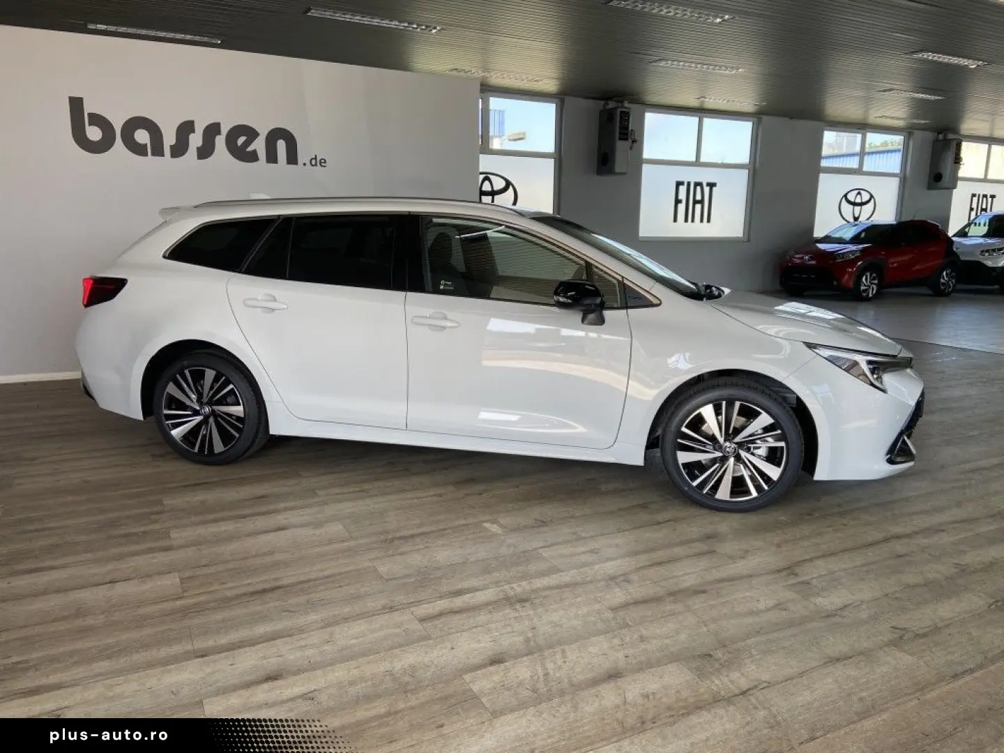 TOYOTA Corolla 2.0 Hybrid Touring Sports Teamplayer