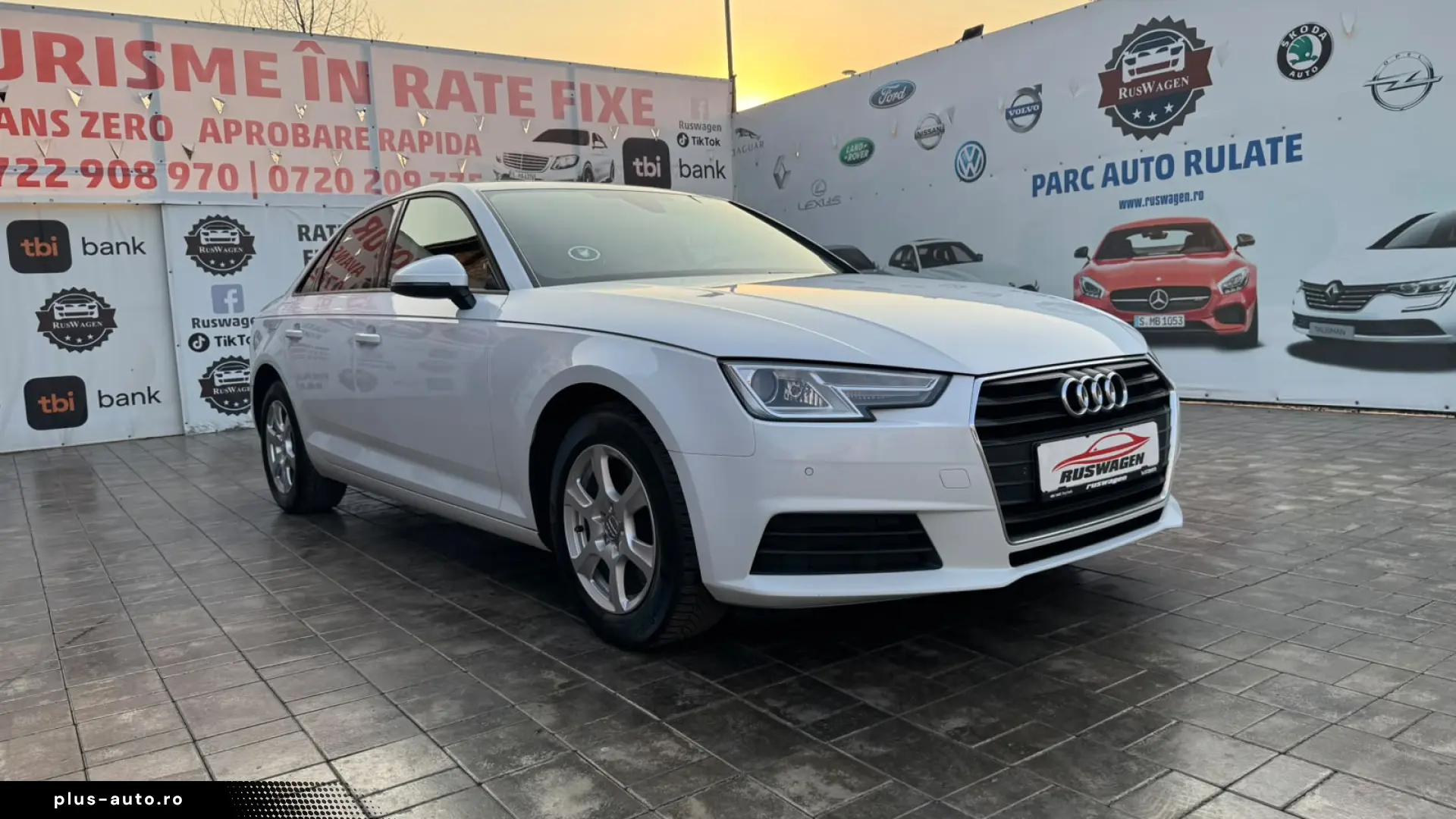 AUDI A4 2017