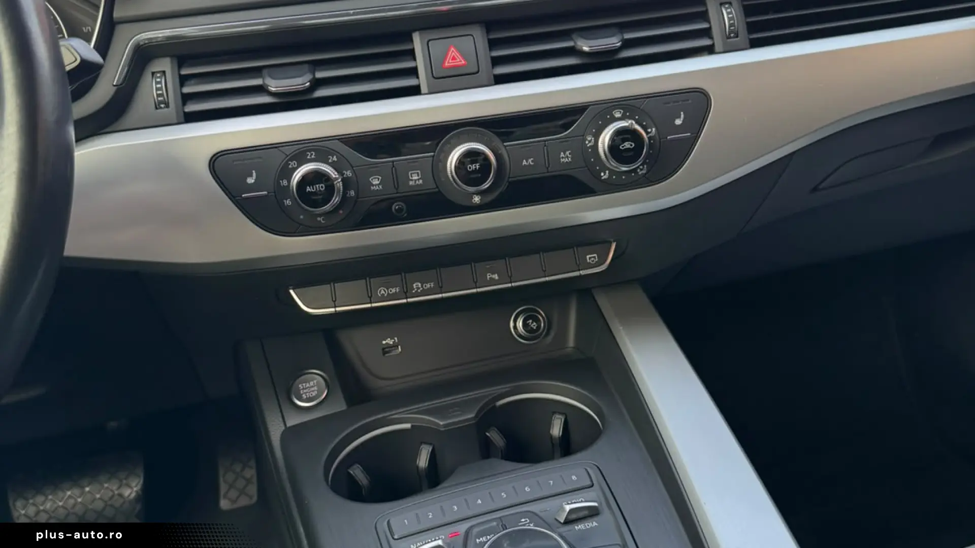 AUDI A4 2017