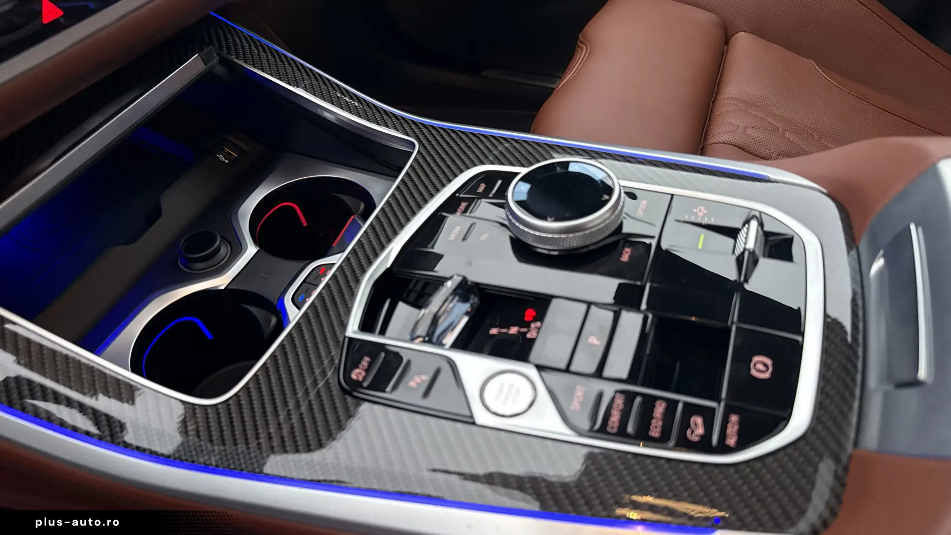 BMW X5 M60 - CARBON - PANORAMIC -MASSAGE