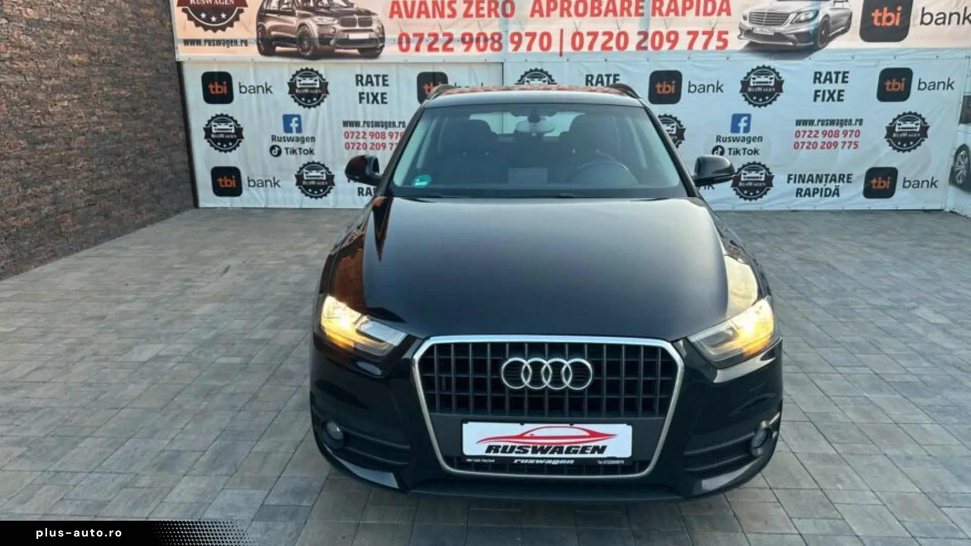 AUDI Q3 2012