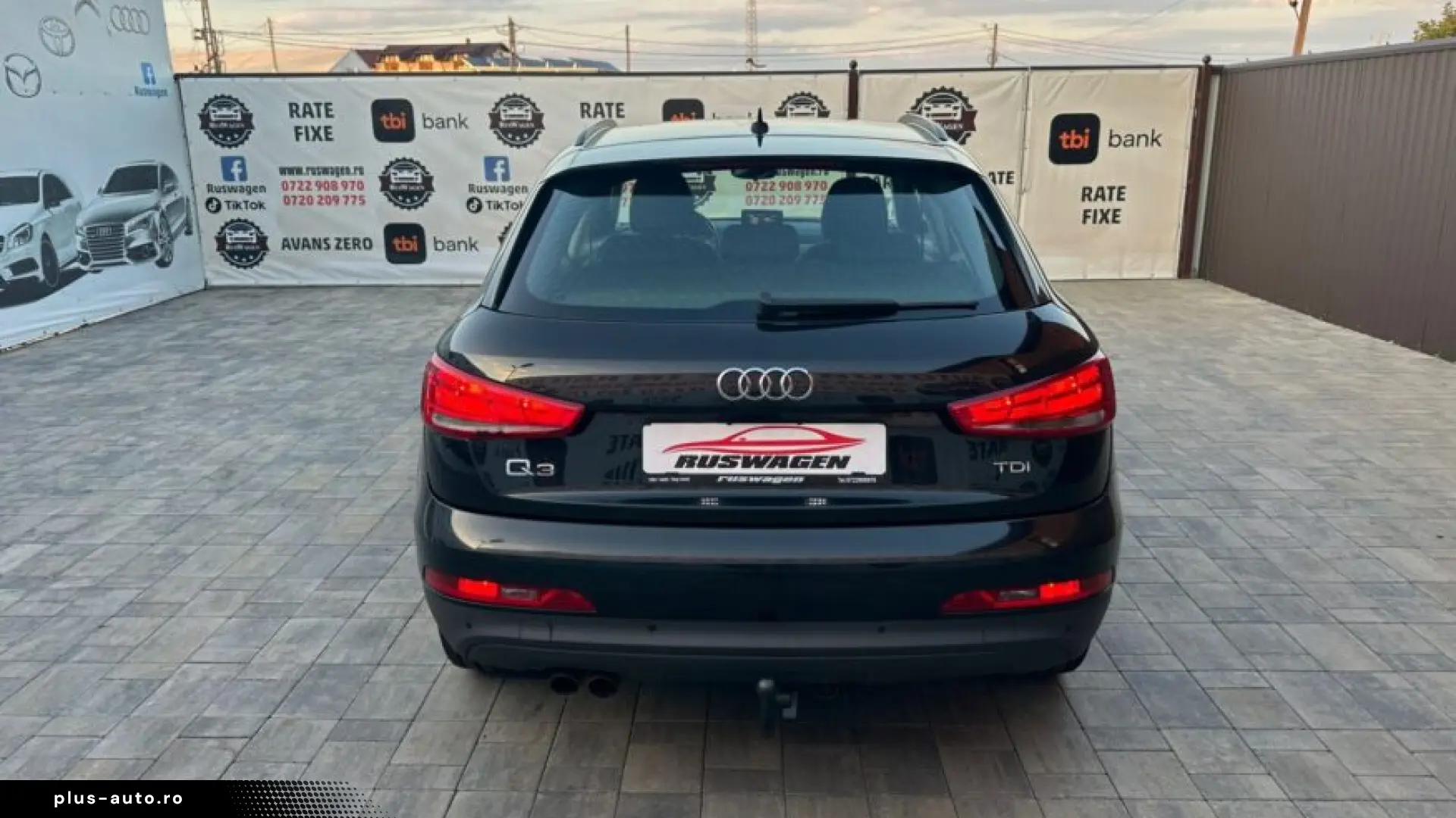AUDI Q3 2012