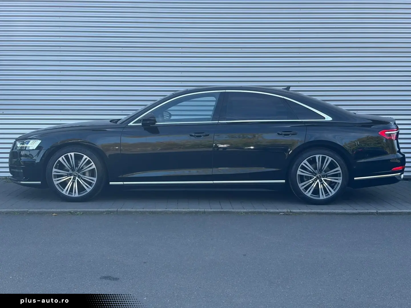 AUDI A8 50 TDI QUATTRO WINTERRÄDER LASERLICHT PANORAM