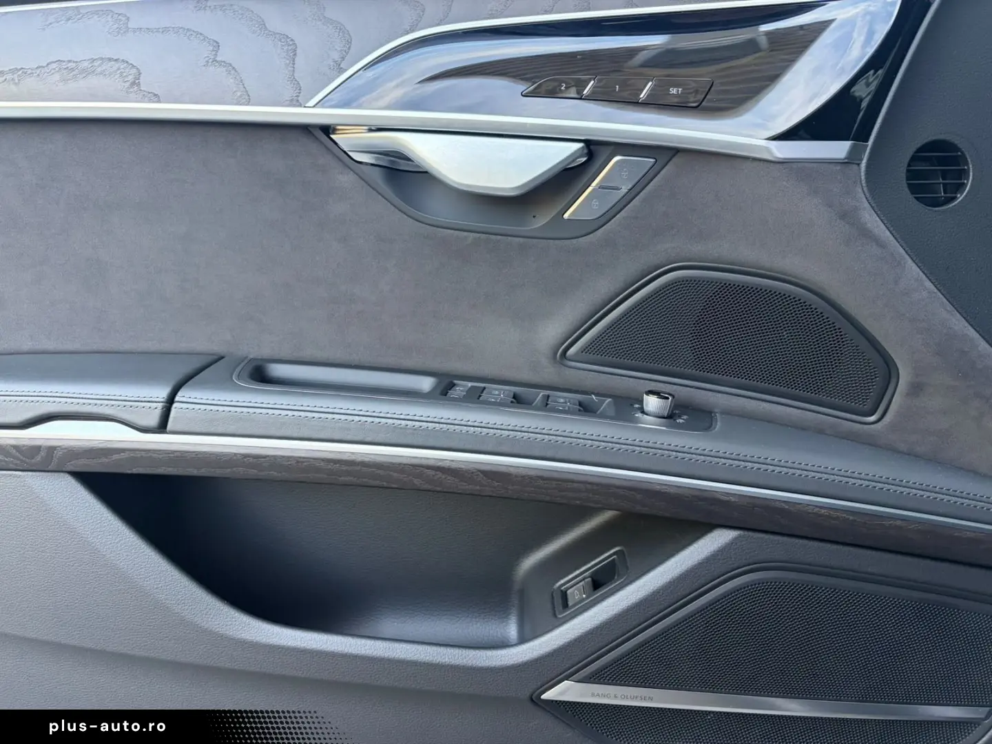 AUDI A8 50 TDI QUATTRO WINTERRÄDER LASERLICHT PANORAM