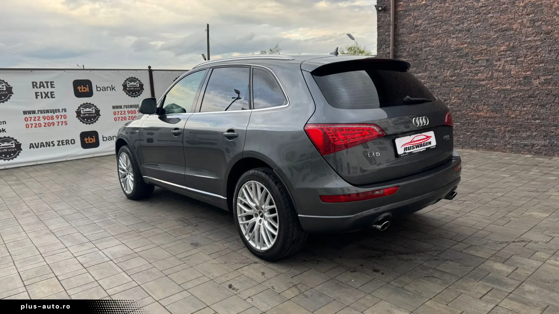 Audi Q5 2009 10