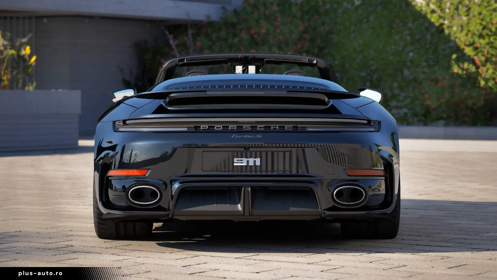 Porsche 992 911 Turbo S Cabriolet Burmester