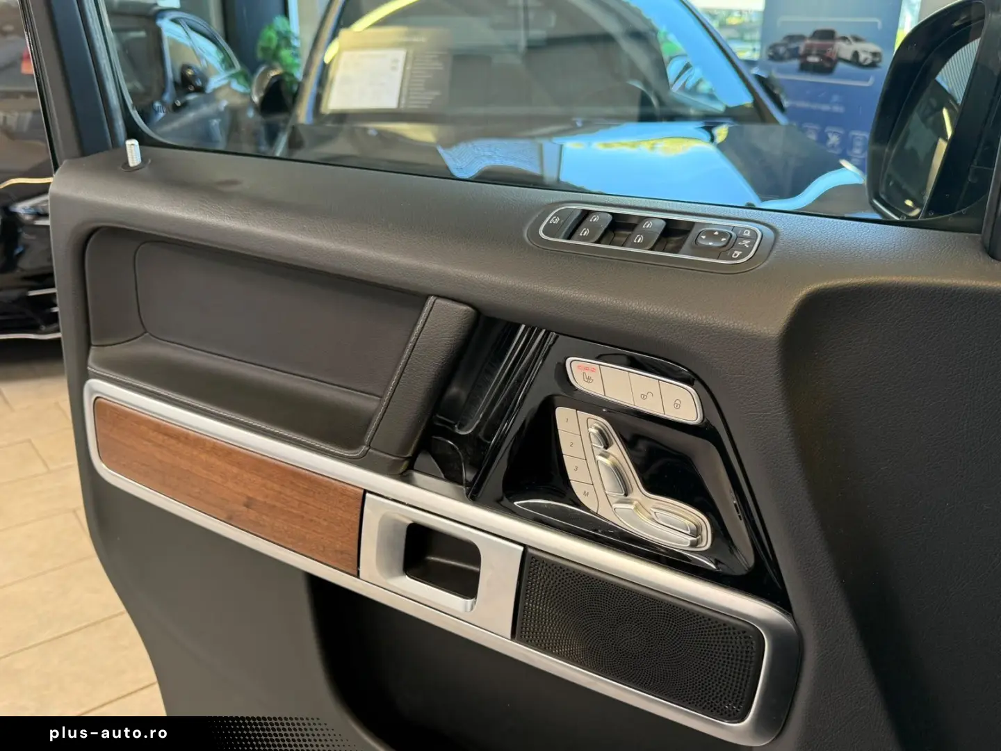 MERCEDES-BENZ G 400 d AMG 20  AHK MULTIBEAM MEMORY SHD