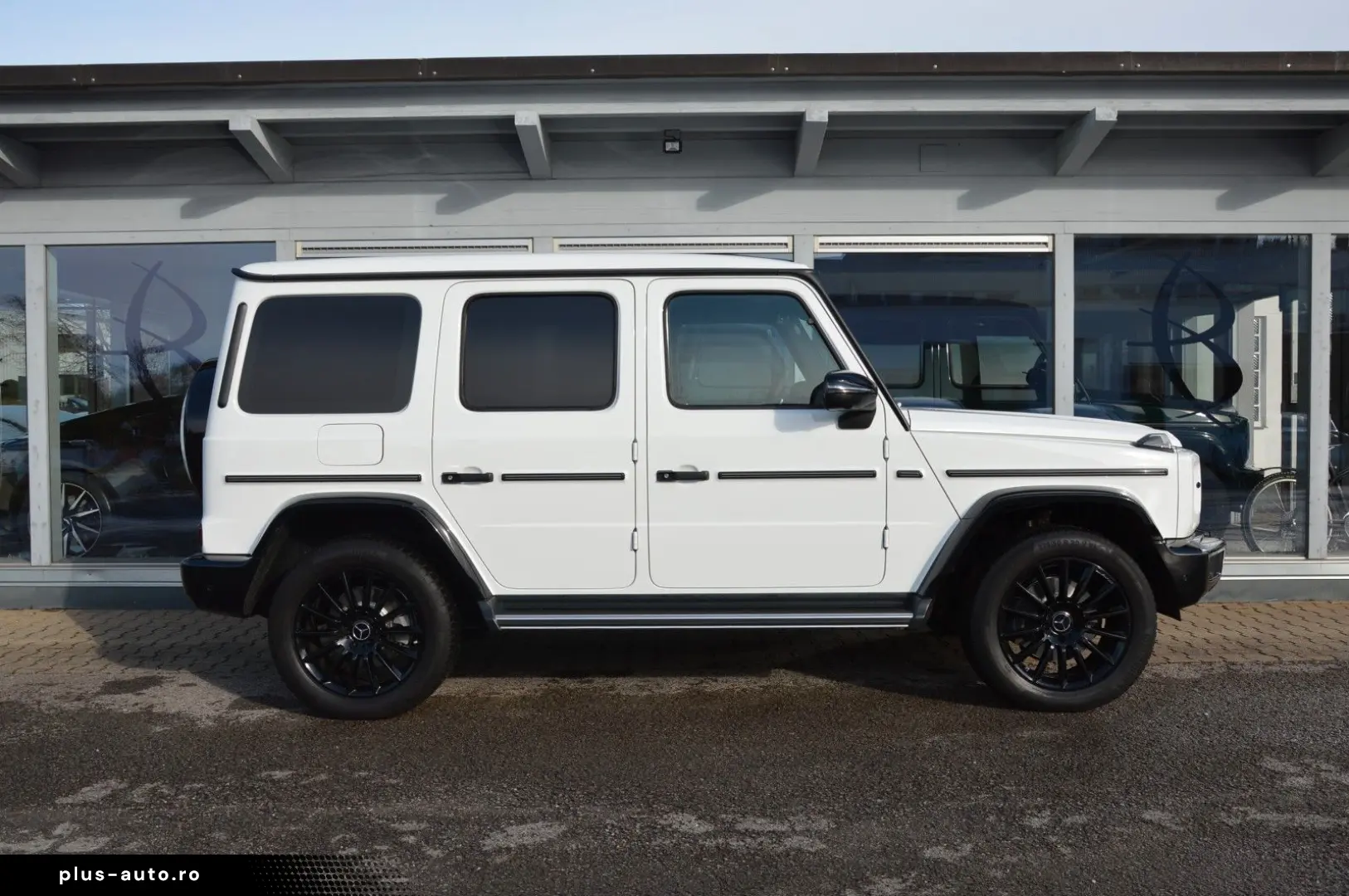 MERCEDES-BENZ G 400d AMG SUPERIOR STHZ MULTIBEAM SHD DISTR