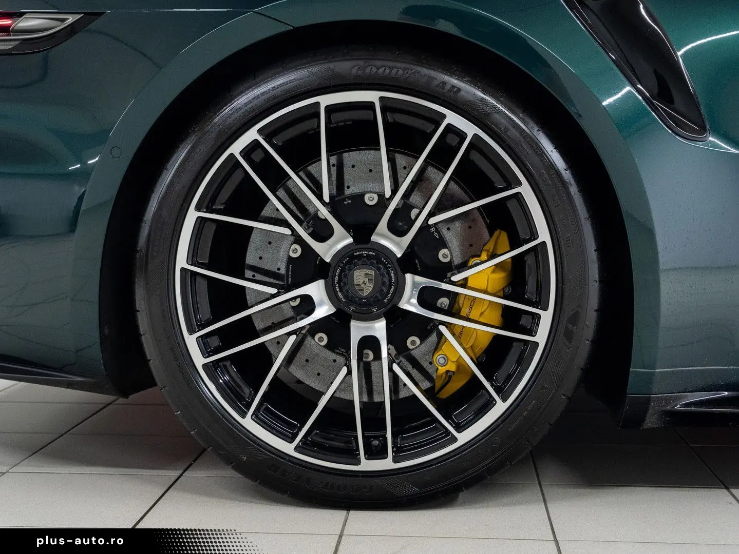 PORSCHE 992 Turbo S