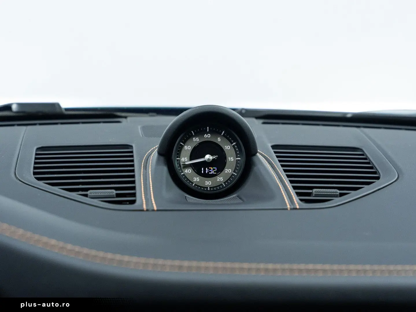 PORSCHE 992 Turbo S