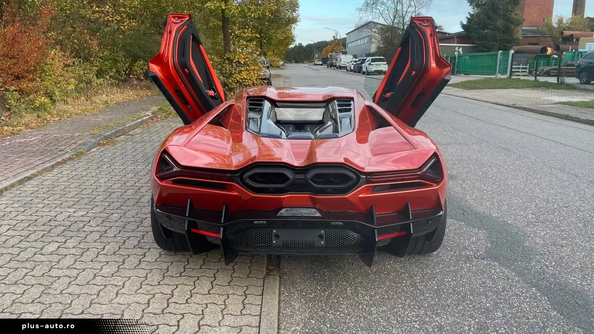 LAMBORGHINI REVUELTO AD PERSONAM  V12 HYBRID 1.016  CARBON