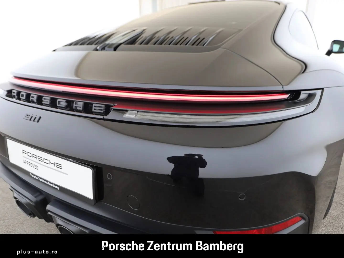 PORSCHE 992 -2 (911) Carrera 4 GTS