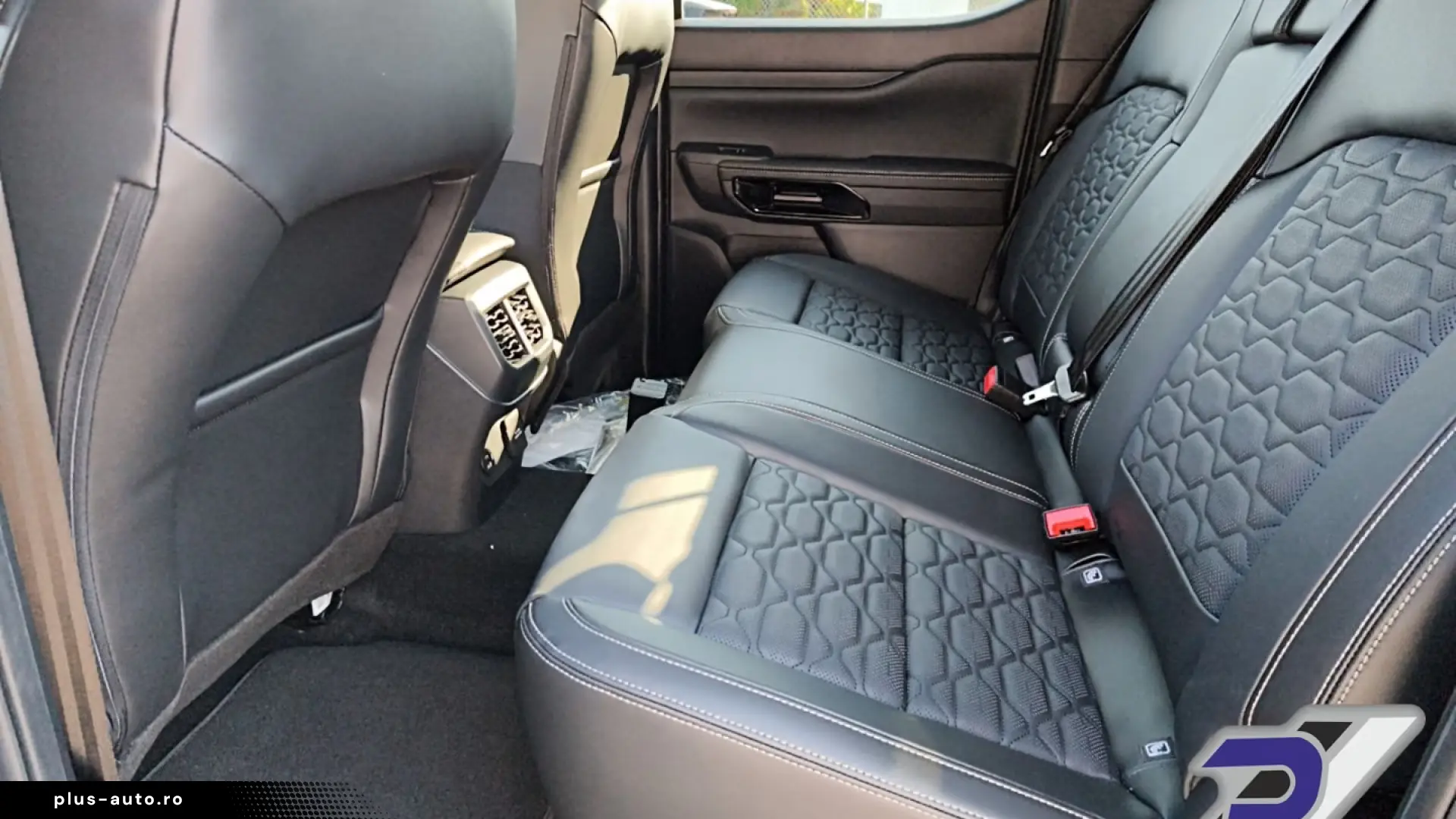 FORD RANGER PLATINUM   V6 DIESEL • 4X4 • MATRIX LED • B&O