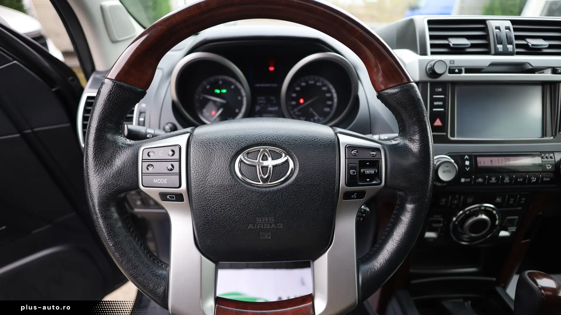 Toyota Land Cruiser 4x4 2.8D 177CP