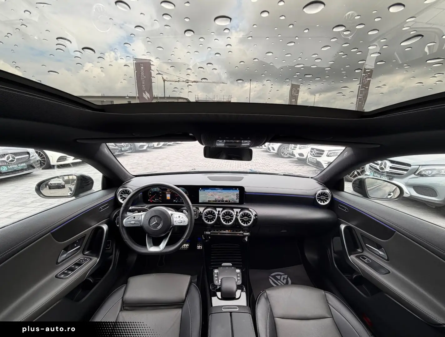 MERCEDES-BENZ CLA 220 d Coupe 8G AMG PANO Mbeam KAMERA StHz
