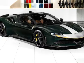 Ferrari SF90 Stradale ASSETTO FIORANO