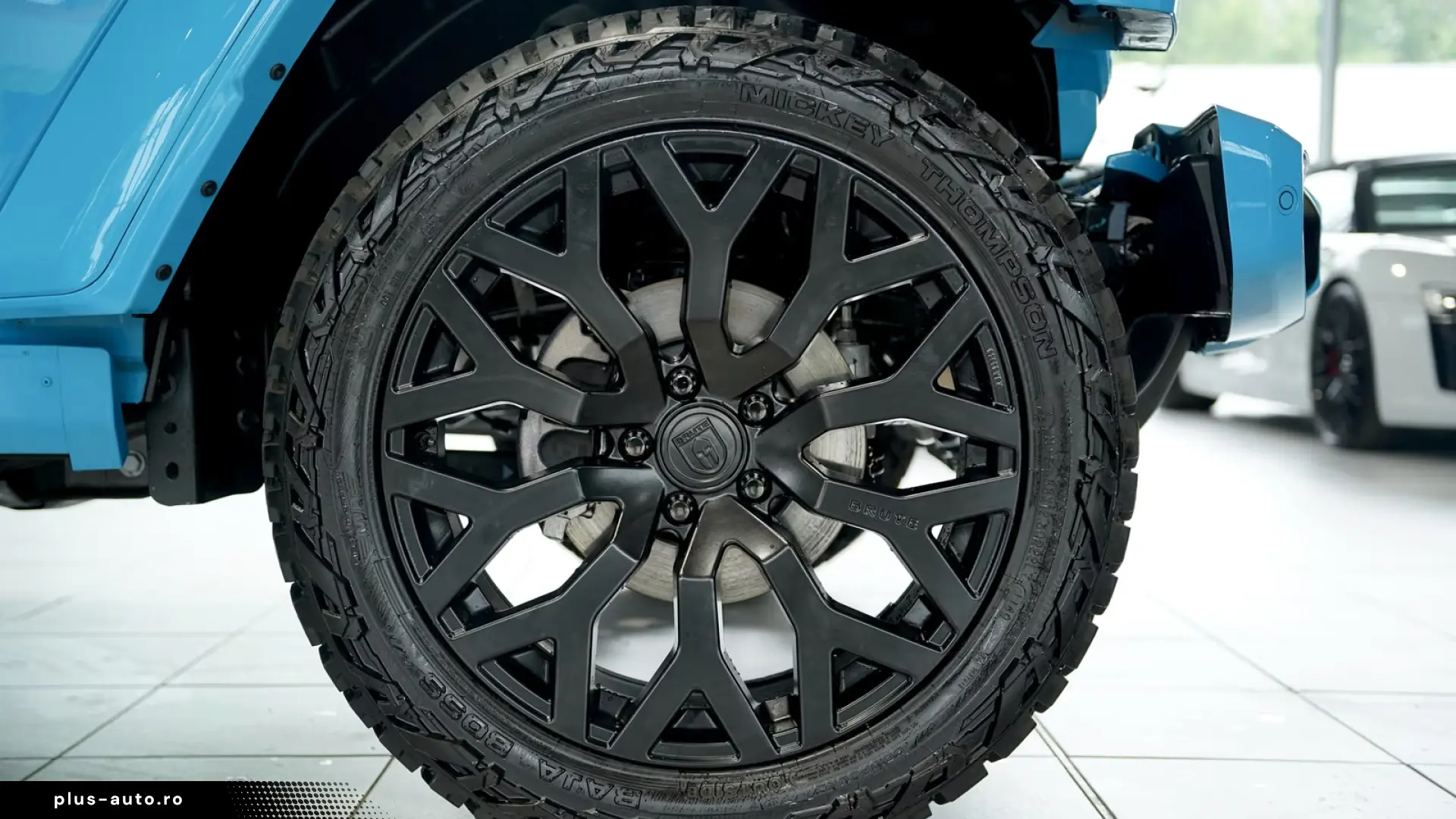 JEEP WRANGLER BRUTE SAHARA   272 CP   4x4   BRUTE