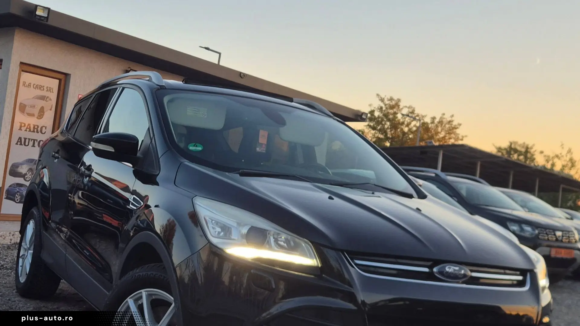 FORD KUGA