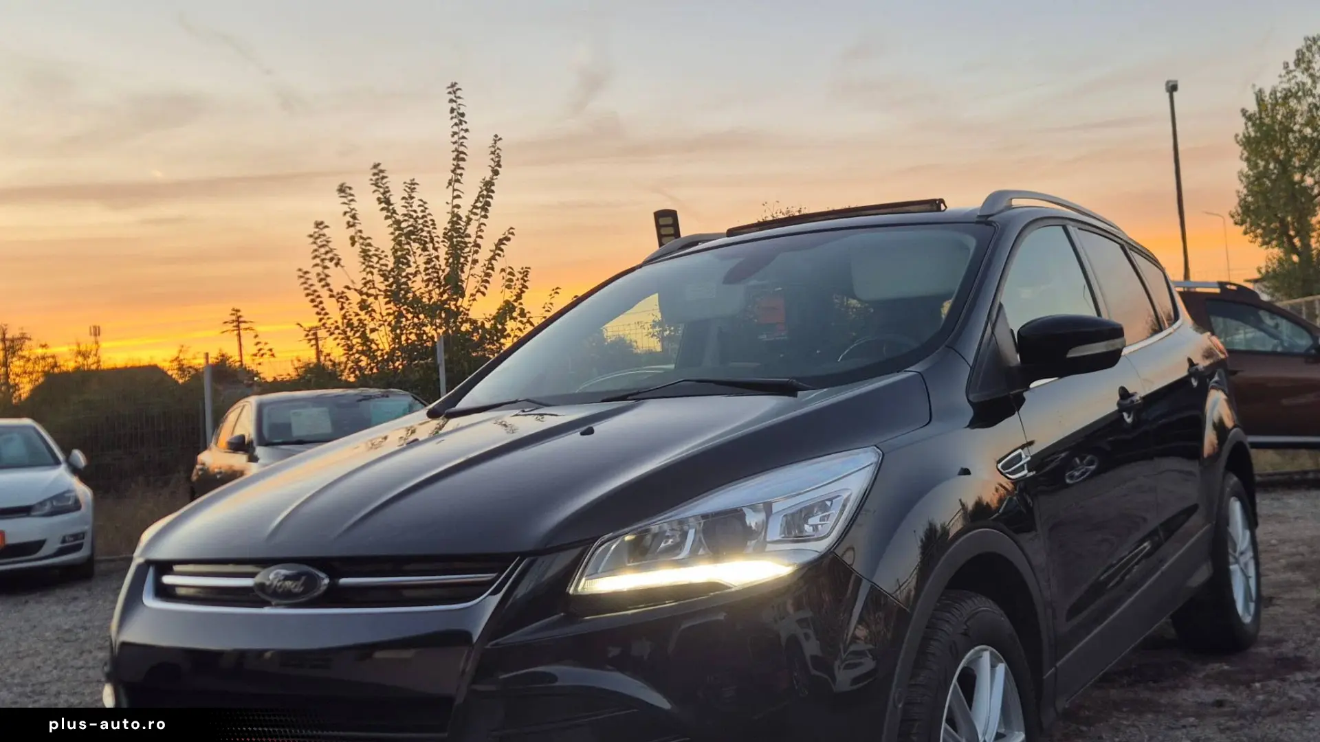 FORD KUGA