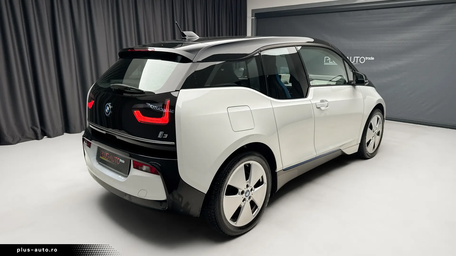 BMW i3 120 Ah LCI – 2022   170 CP   100% ELECTRI
