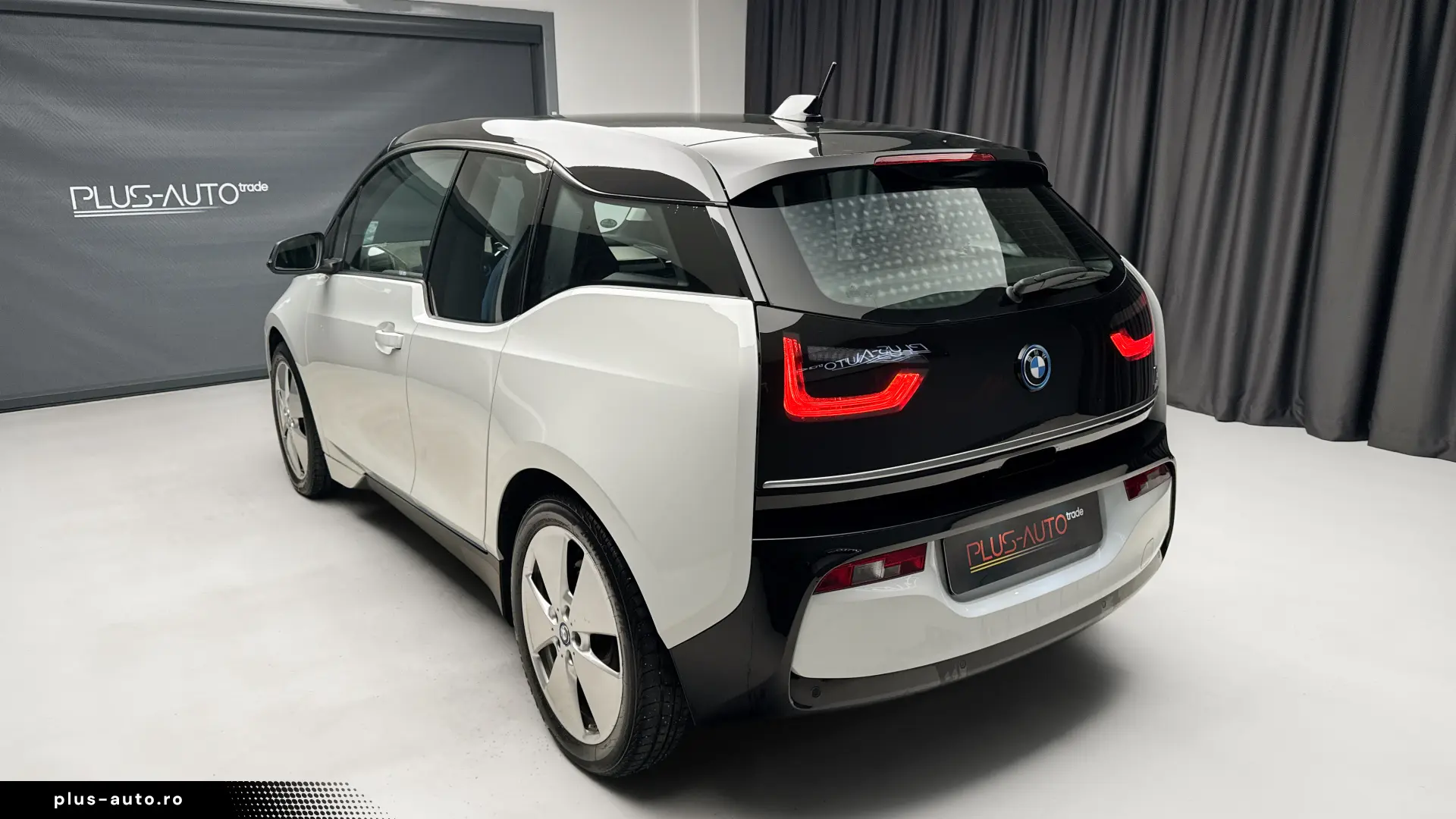 BMW i3 120 Ah LCI – 2022   170 CP   100% ELECTRI