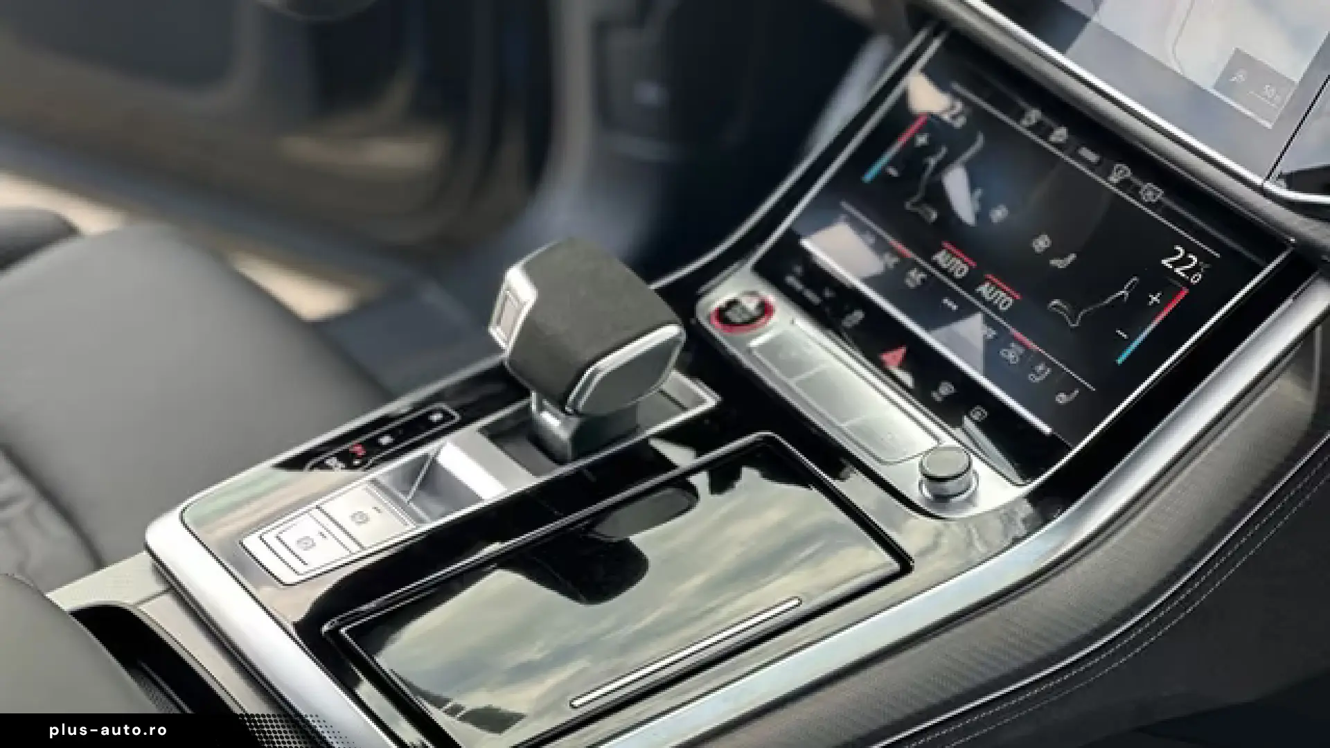 Audi RSQ8 RS Q8 performance Head Up